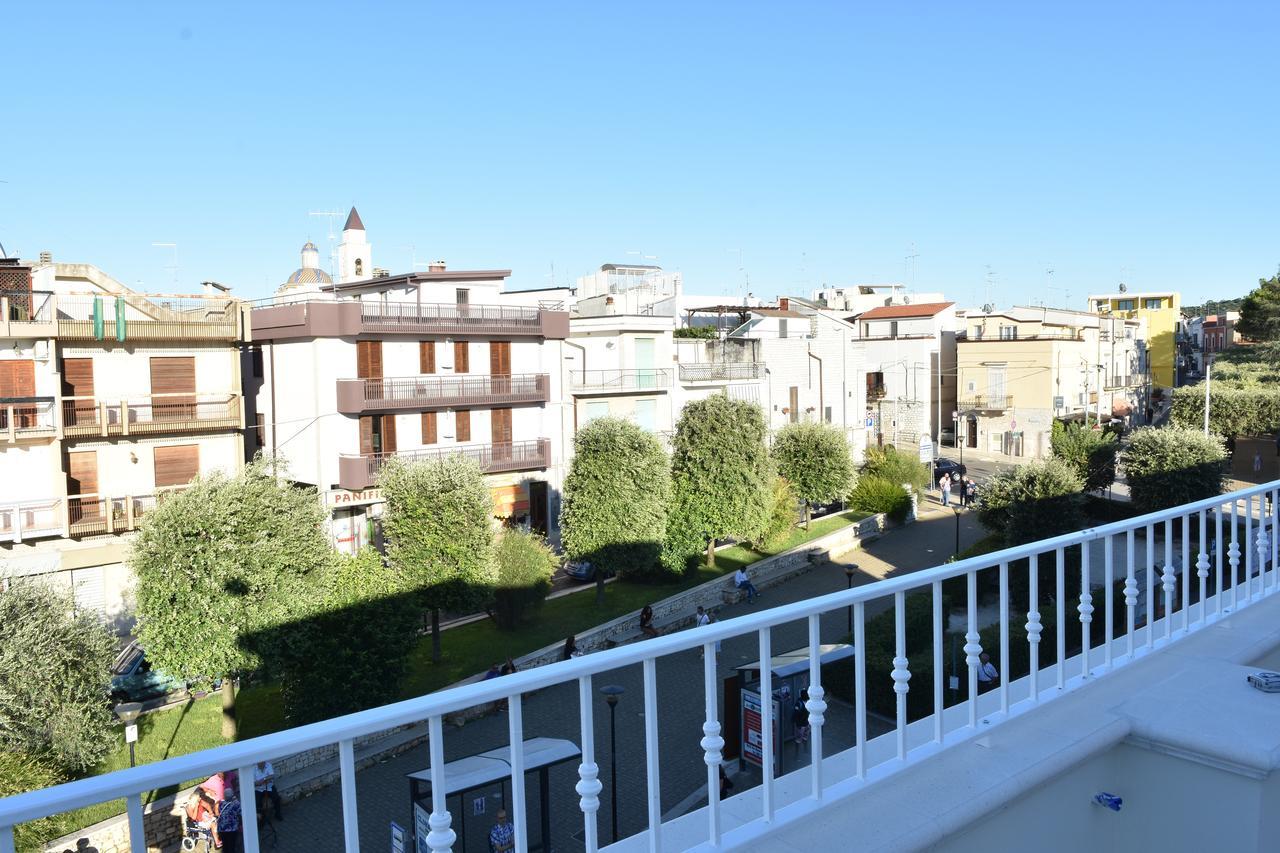 Finestre sul Borgo Bed & Breakfast Cassano delle Murge Exterior foto