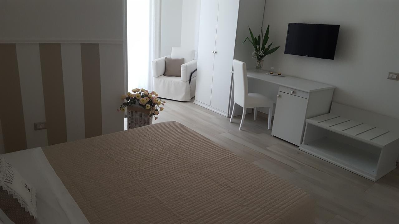 Finestre sul Borgo Bed & Breakfast Cassano delle Murge Exterior foto