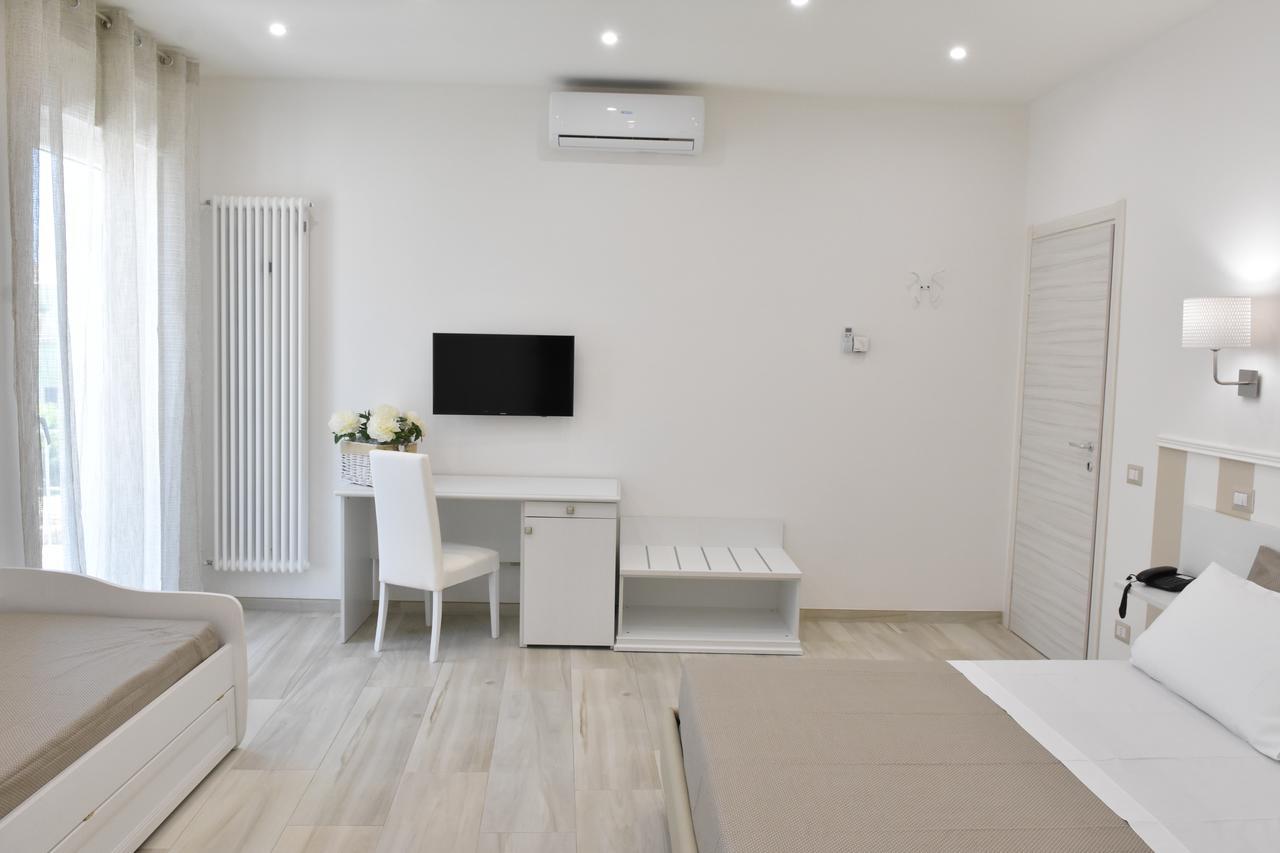 Finestre sul Borgo Bed & Breakfast Cassano delle Murge Exterior foto